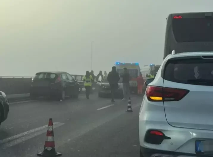 Taranto, fitta nebbia in mattinata: incidenti sul Punta Penna e sulla SS 106