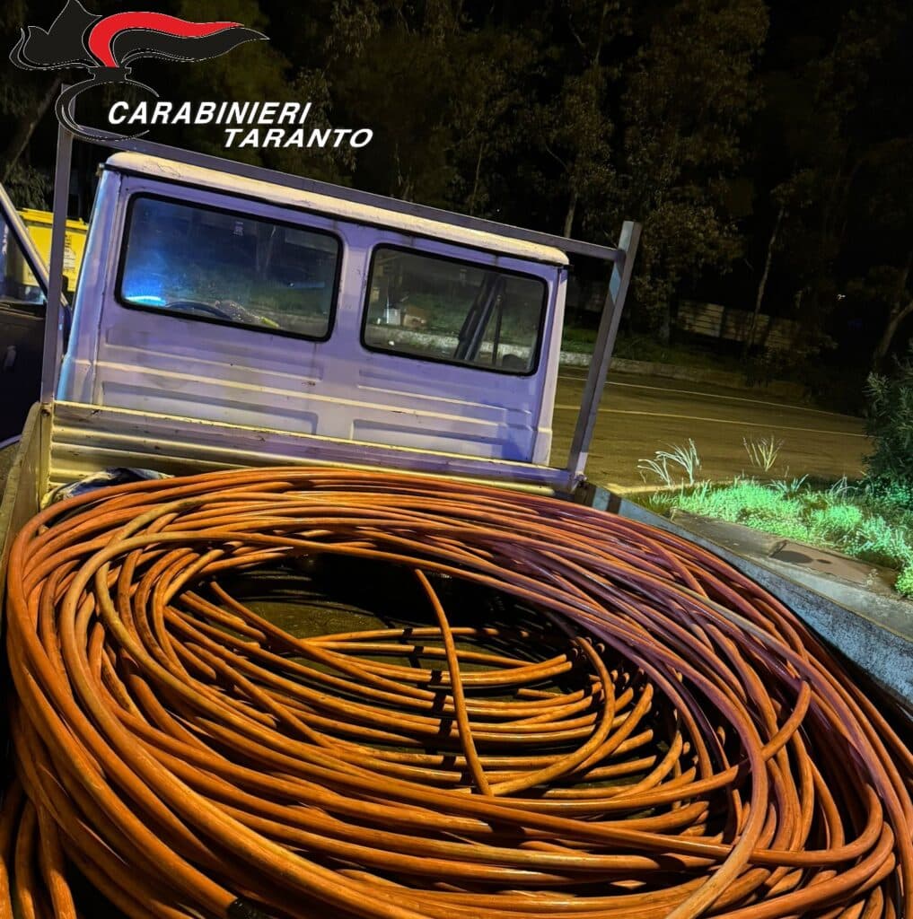 Furto di rame in una nota azienda sulla SS 7: arrestato un 40enne dopo inseguimento