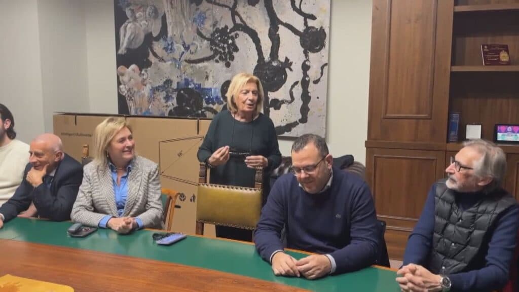 La Poli ricompatta la maggioranza: "Adesso andiamo avanti"