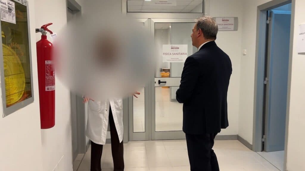 Oncologico, dopo l’ispezione esplode la rabbia dei pazienti: “Controlli giusti, non si può andare avanti”