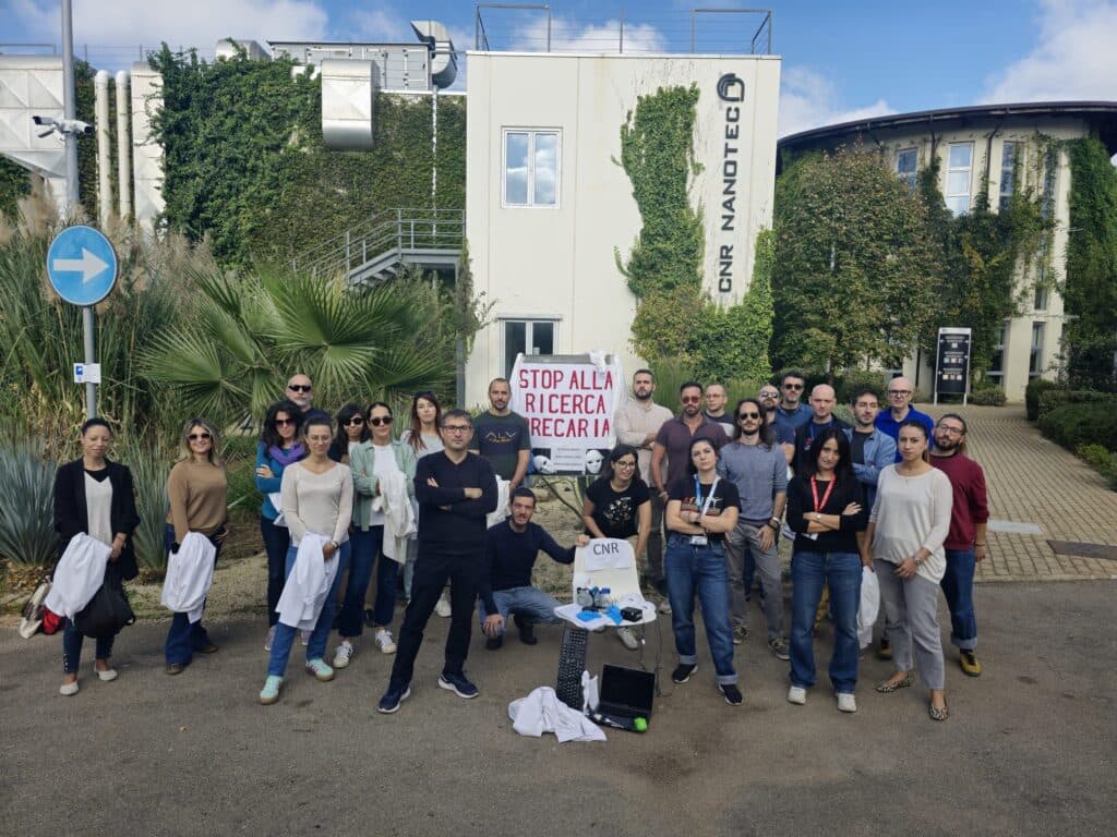 Progetti in scadenza, ricercatori del Cnr Lecce rischiano di restare senza lavoro