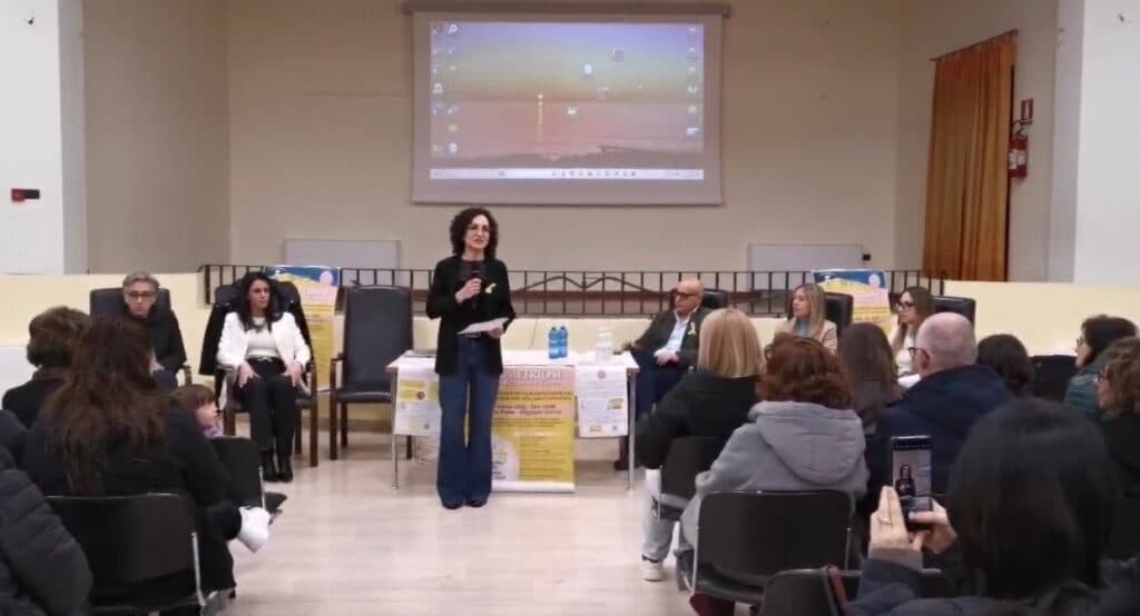 Diagnosi precoce e supporto: a Miggiano il punto sull'endometriosi