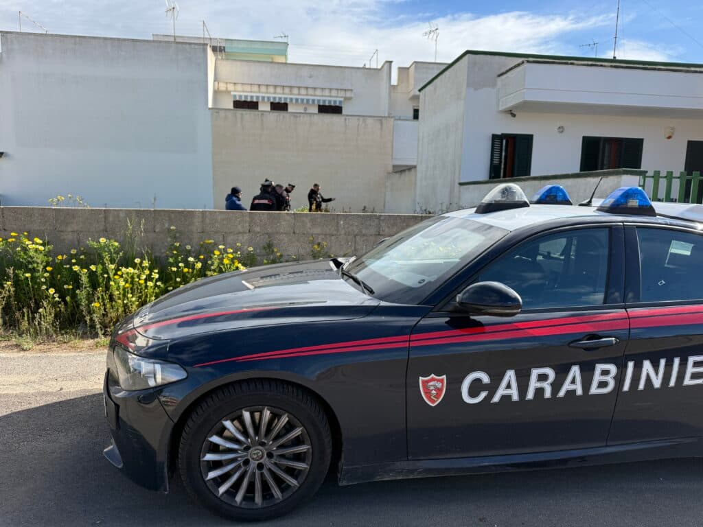Torre San Giovanni, ordigno artigianale esplode nei pressi di un’abitazione