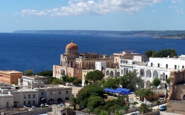 Terme di Santa Cesarea, la Regione non vende più ma "affitta" Albergo Palazzo