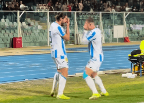 Serie B: il Bari affonda a Pescara