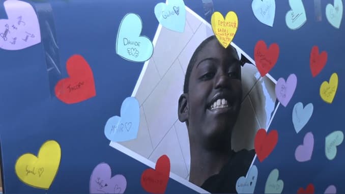 L'autopsia su Ibram, morto a 14 anni: polmonite emorragica virale