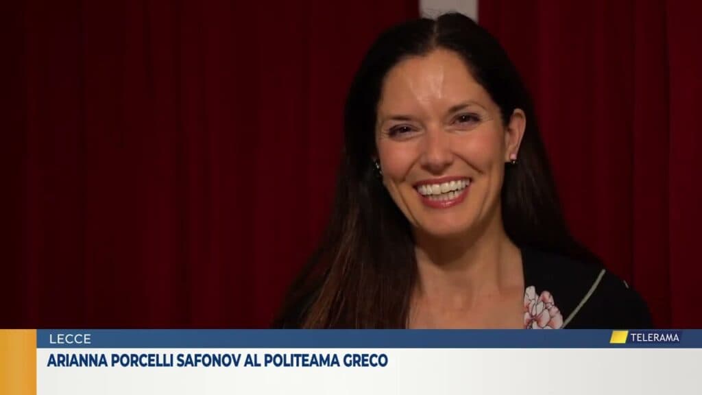 Arianna Porcelli Safonov in scena al Politeata Greco "Odiario"