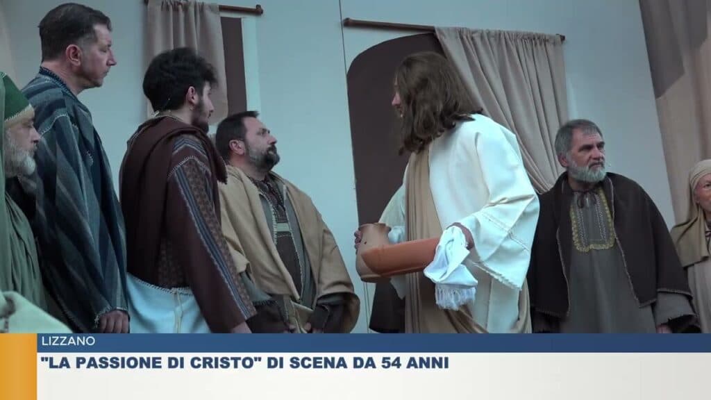 "La Passione di Cristo" emoziona la comunità di Lizzano