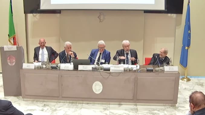 "I brindisini? i più sfigati della Puglia": bufera sulle parole dell'ex capo di Gabinetto di Emiliano