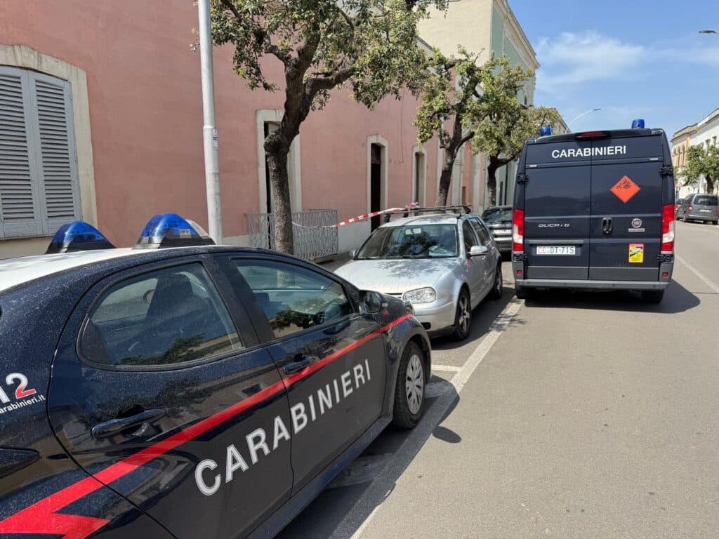 Carmiano, rinvenuta una bomba della Grande Guerra durante le pulizie: era tra i vecchi attrezzi