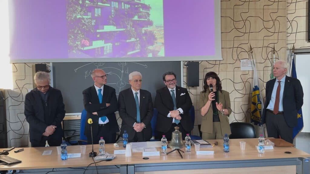 "Dal bosco verticale al Parco Italia", la lectio dell'architetto Boeri al convegno del Rotary