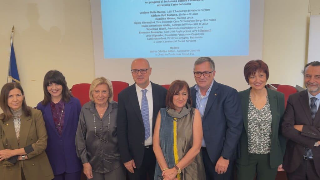 Sartorie sociali, il progetto inclusivo di Conad Ets e “Made in carcere”