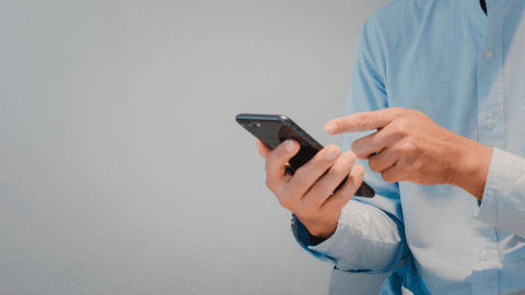 Finto SMS della banca, truffato un cittadino: cinque nei guai