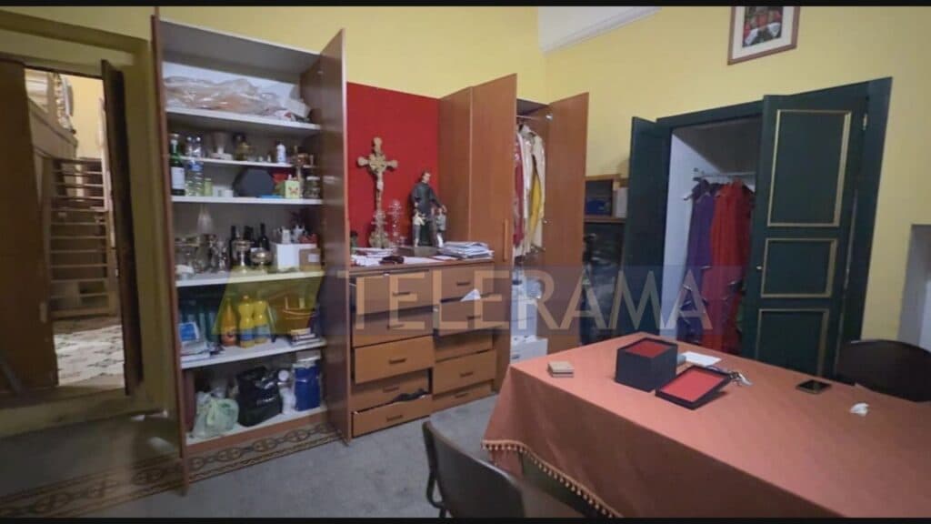Taurisano, furto nella Chiesa Madre: rubato calice d’argento da 4mila euro