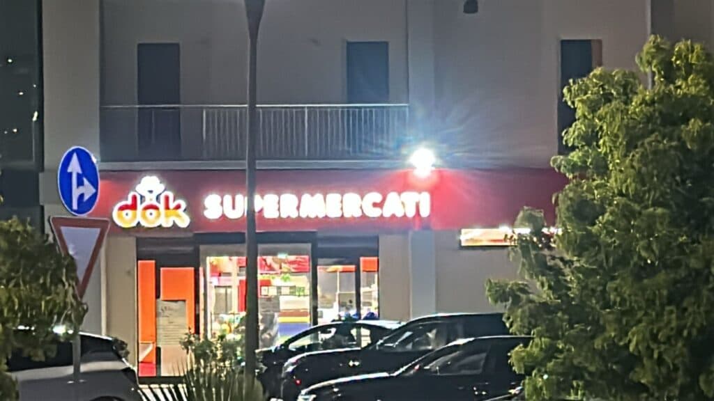 Tre rapinatori in azione, via con tremila euro dalla Doc di Salve