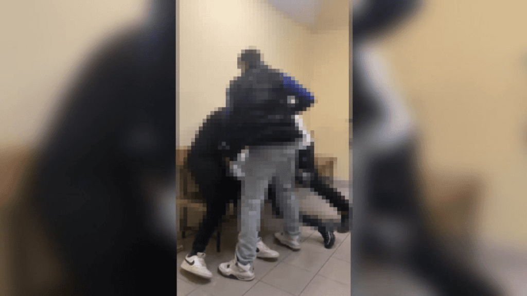 Galatina, minore diabetico pestato e filmato in stazione: chiesto il processo per otto ragazzi