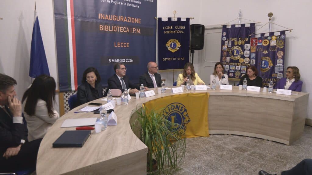 Istituto penale minorile di Lecce, donati oltre mille volumi per la nuova biblioteca