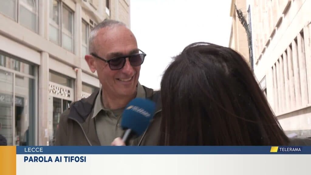 Lecce, sms dei tifosi: "Noi ci crediamo"