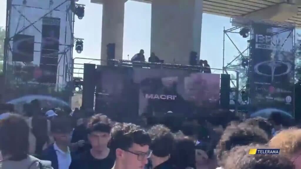 Lite tra giovani a Brindisi, 17enne ferito al volto