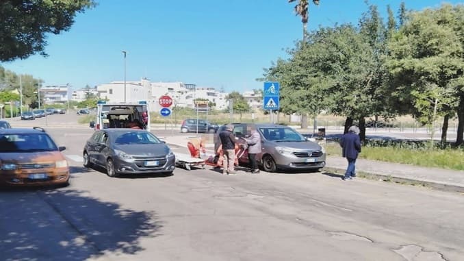 Investito mentre fa footing: 67enne in codice rosso