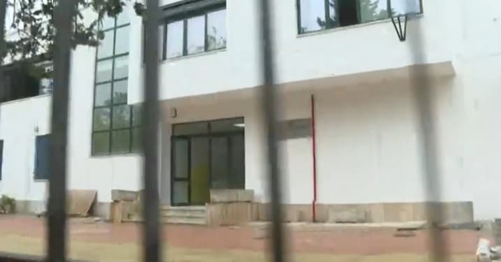 Ancora una pistola a scuola: due casi in pochi mesi