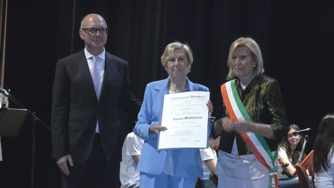 74 onorificenze a persone al servizio della comunità