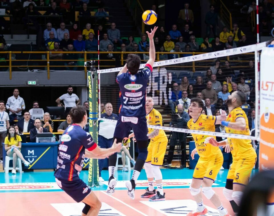 Modena - Prisma Taranto (foto R. Muliere)