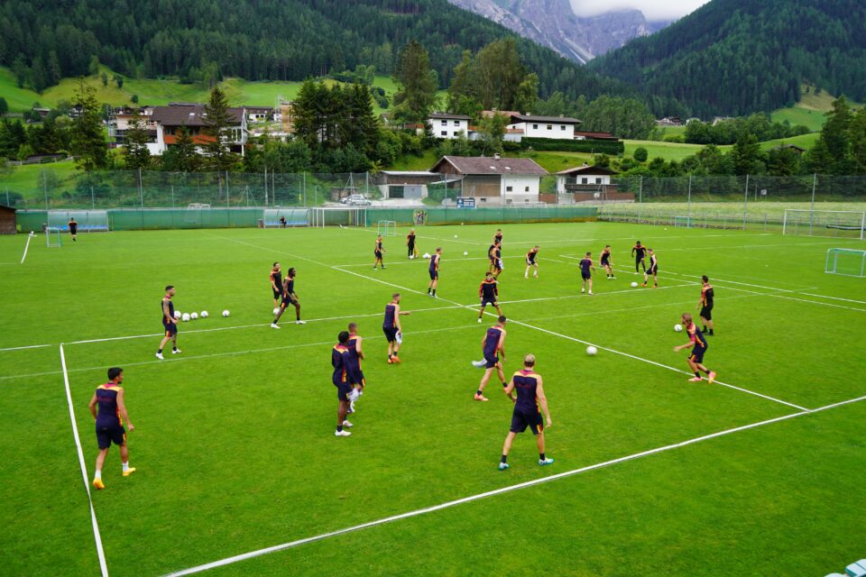 Lecce Neusfit 2024 25