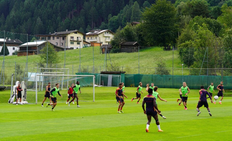 Lecce, ritiro in Austria