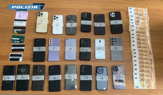 cellulari-sequestro-baia-verde