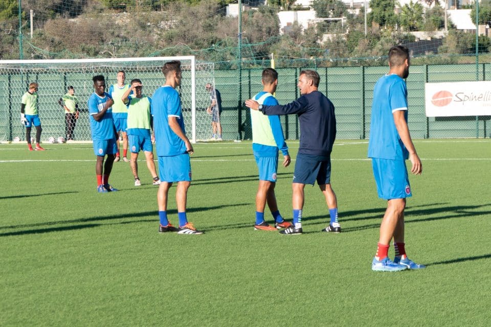 Casarano calcio, allenamento, mister Giuseppe Laterza