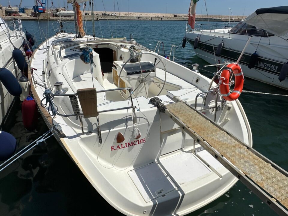 Kalimchè, imbarcazione a vela usata per scopi socio educativi per minori