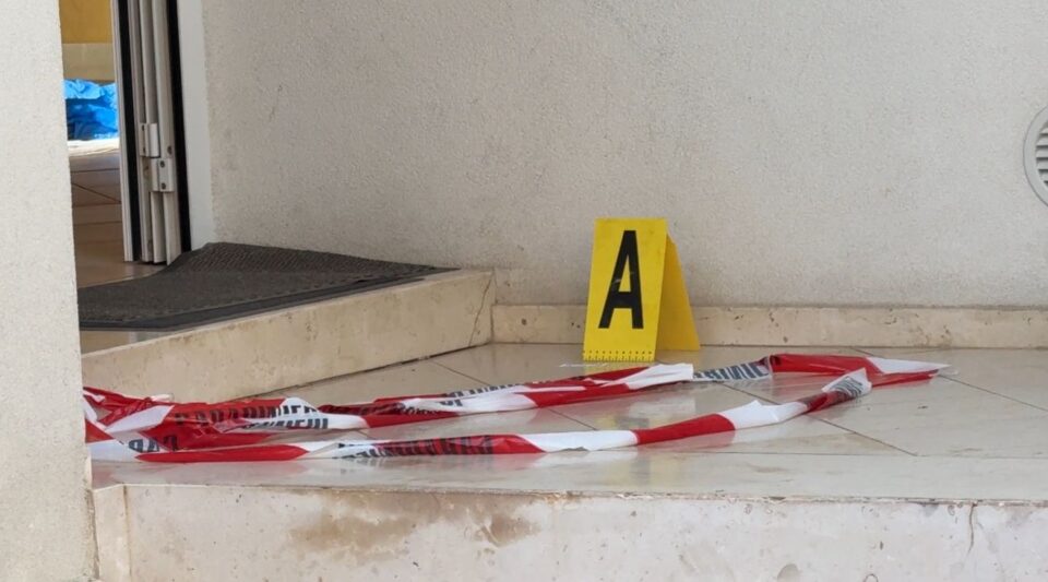 Matricidio di Racale, la verità dall'autopsia: due i colpi mortali