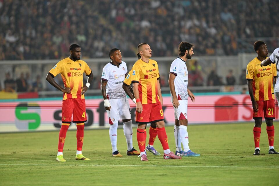 Il Lecce ospita il Cagliari al Via del Mare