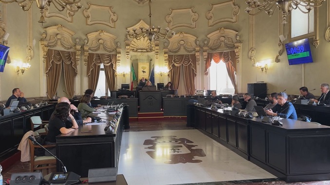 Referendum filobus, approvata in Commissione Statuto la modifica al Regolamento comunale